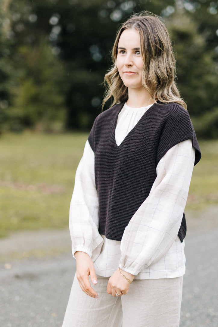 Waffle vest 100% merino - Dark Chocolate