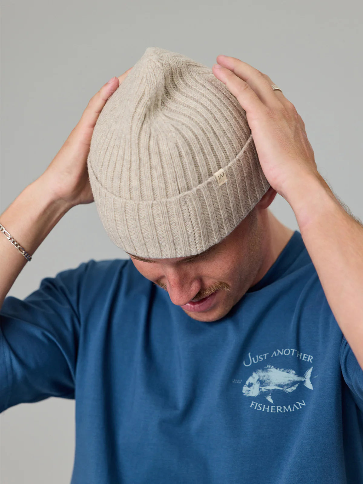 MERINO SKIPPER BEANIE - GREY FEATHER