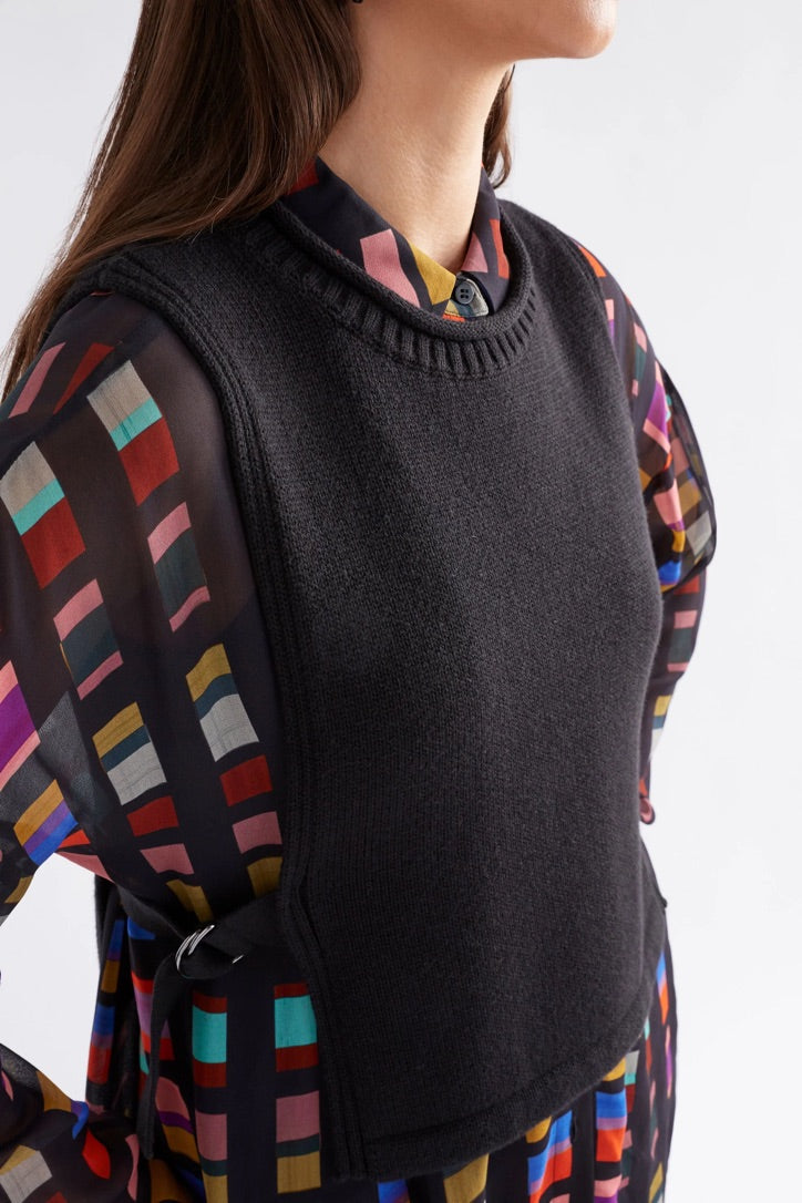 MIRAA VEST - Black