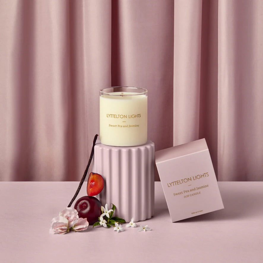 Sweet Pea & Jasmine Candle Medium