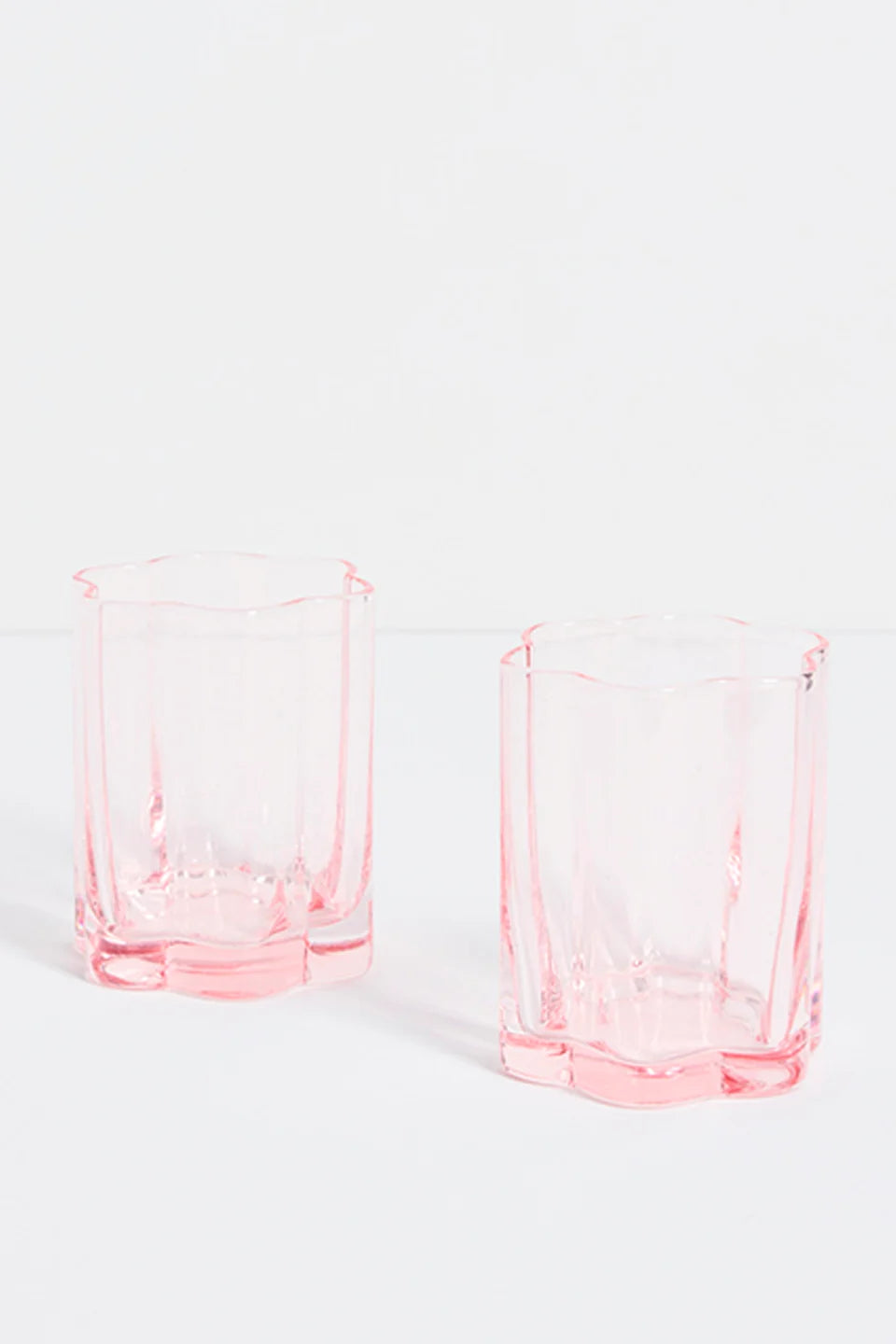 Bloom Wavy Pink Tumbler