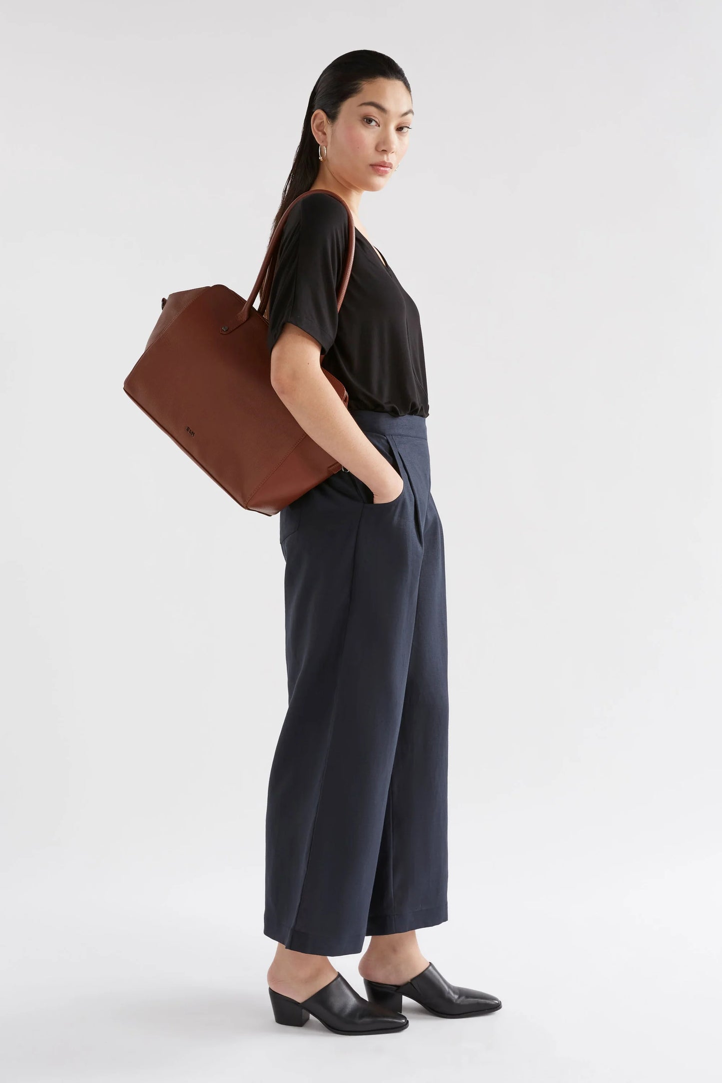 ALIS SHOPPER - Tan