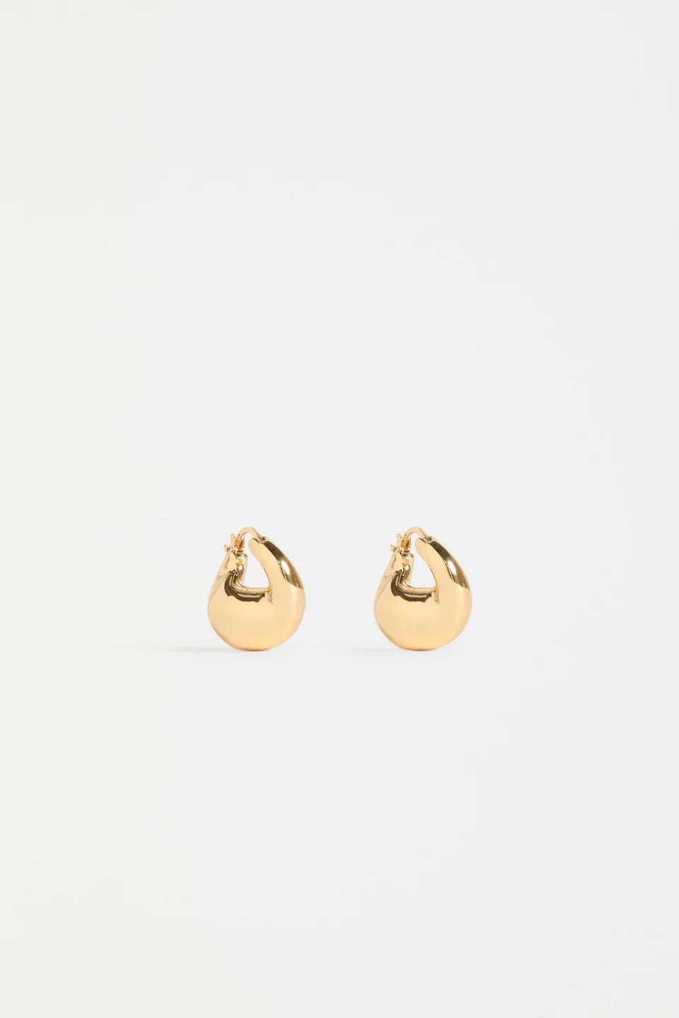 Aisem Mini Hoop Earrings - Gold