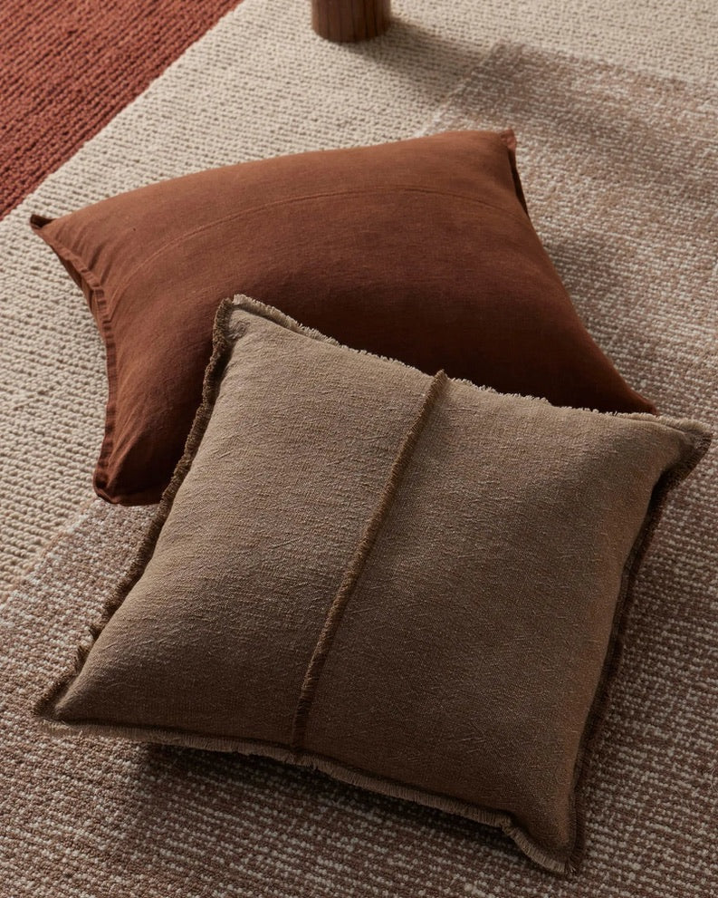Adela cushion - Cocoa