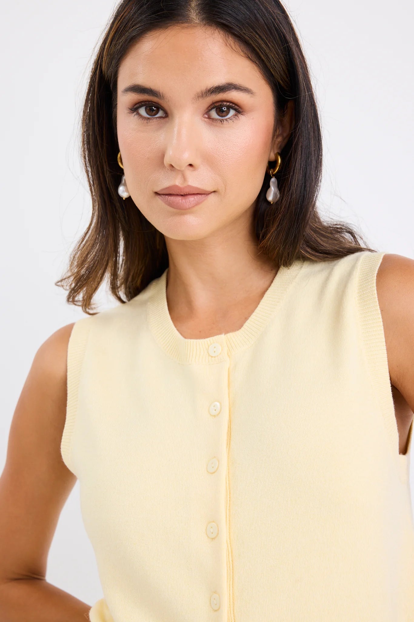 Alleyway Butter Lightweight Soft Knit Crewneck Vest Top