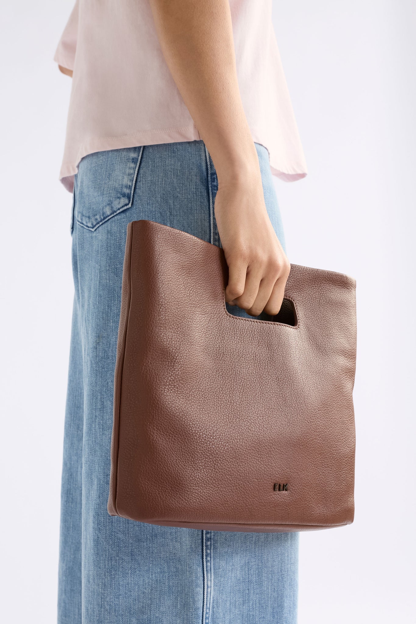 Vio Tote Bag - TAN