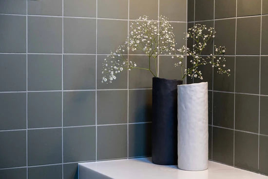 Bernie Vase Large - Black