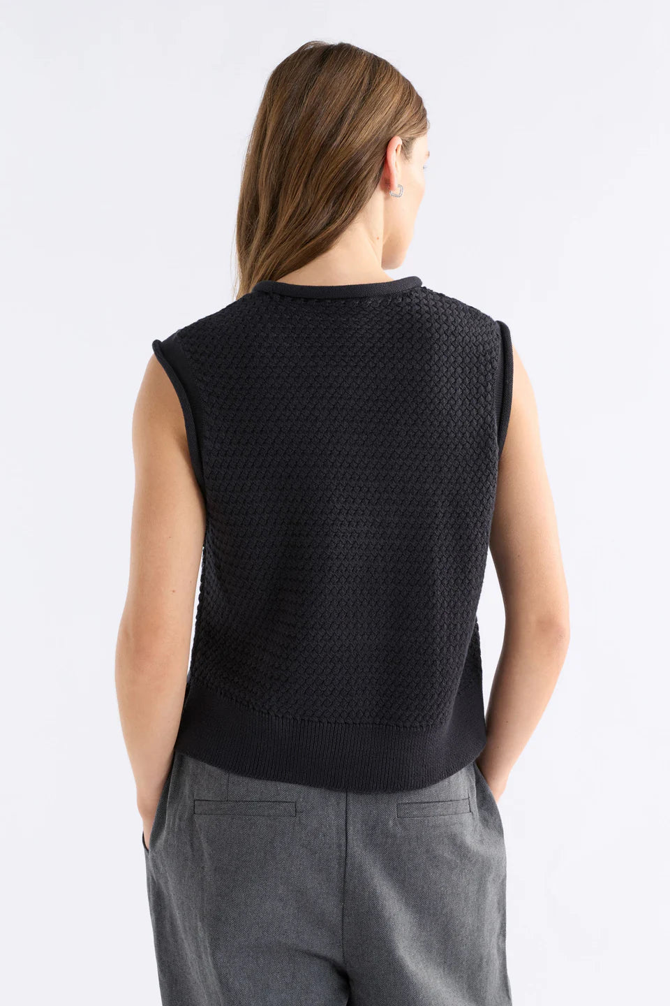 Naya Knit Vest Black
