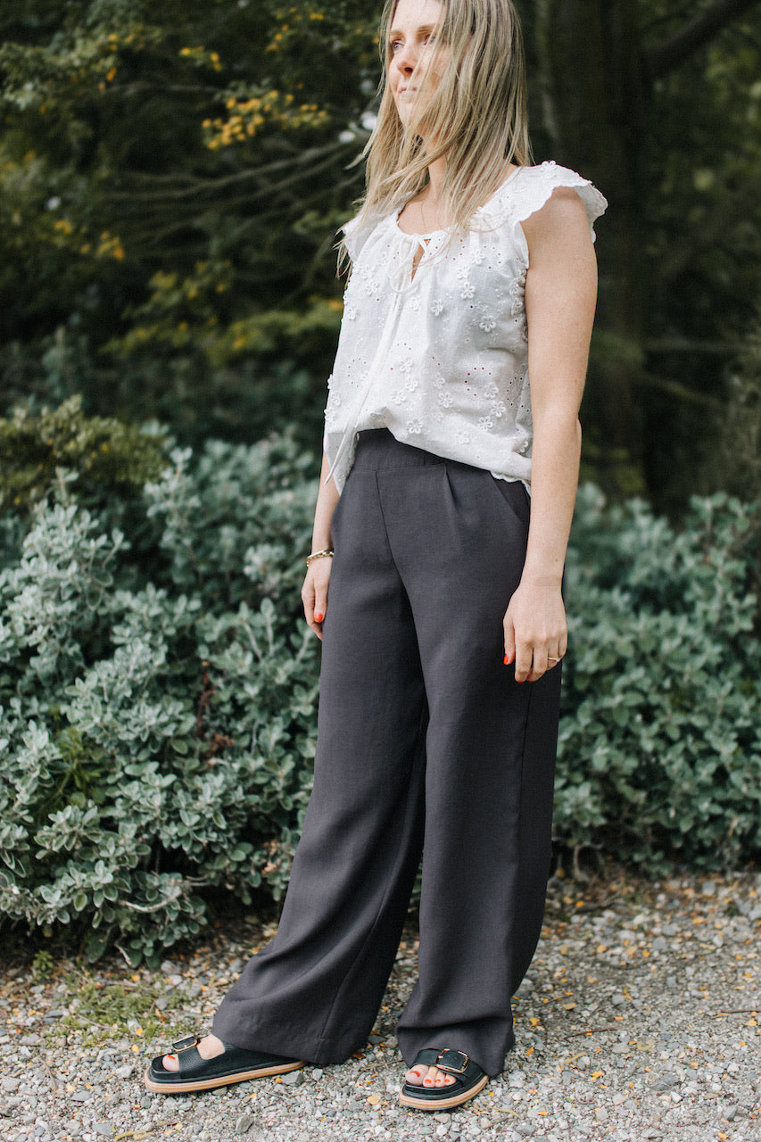 Tori pant - espresso (PRE ORDER)