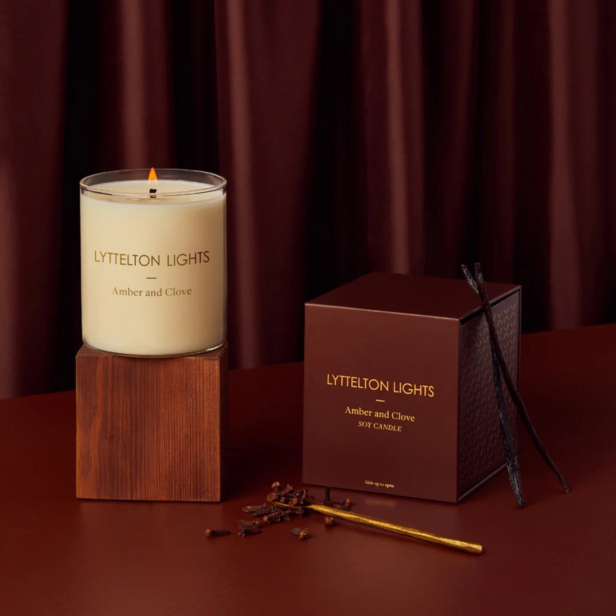Amber & Clove Candle Medium