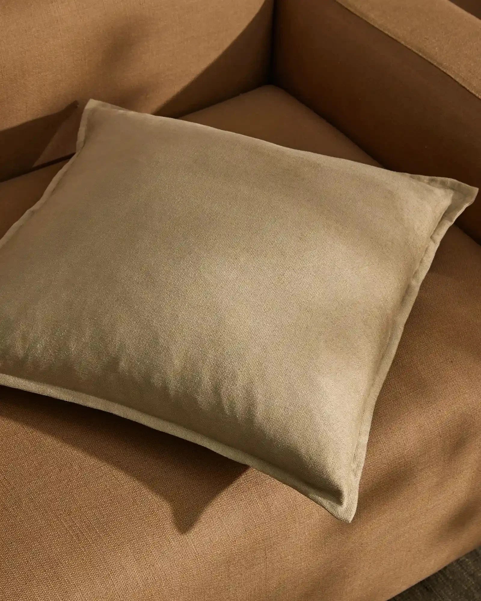 Fiore cushion sage - 40X60 with feather inner