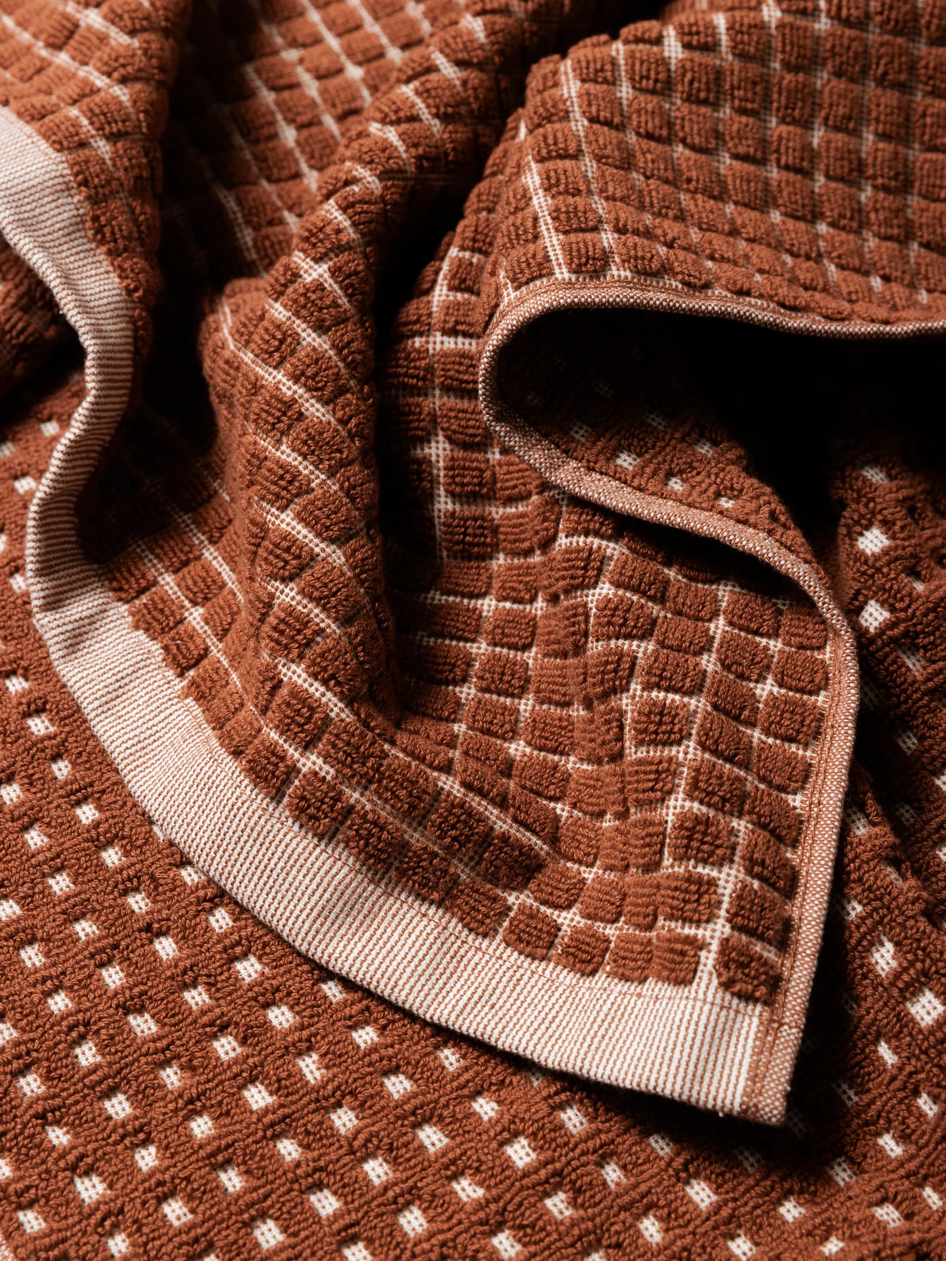 Nero Cotton Towel Range - Paprika/Cream