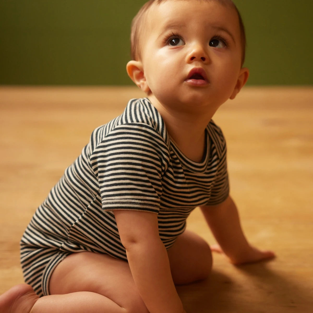 Short Sleeve Bodysuit - NAVY STRIPE