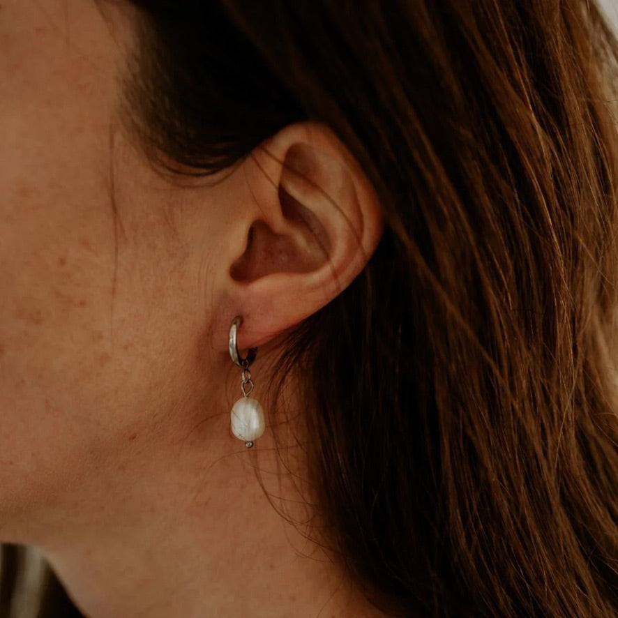 PEARL HOOP EARRINGS