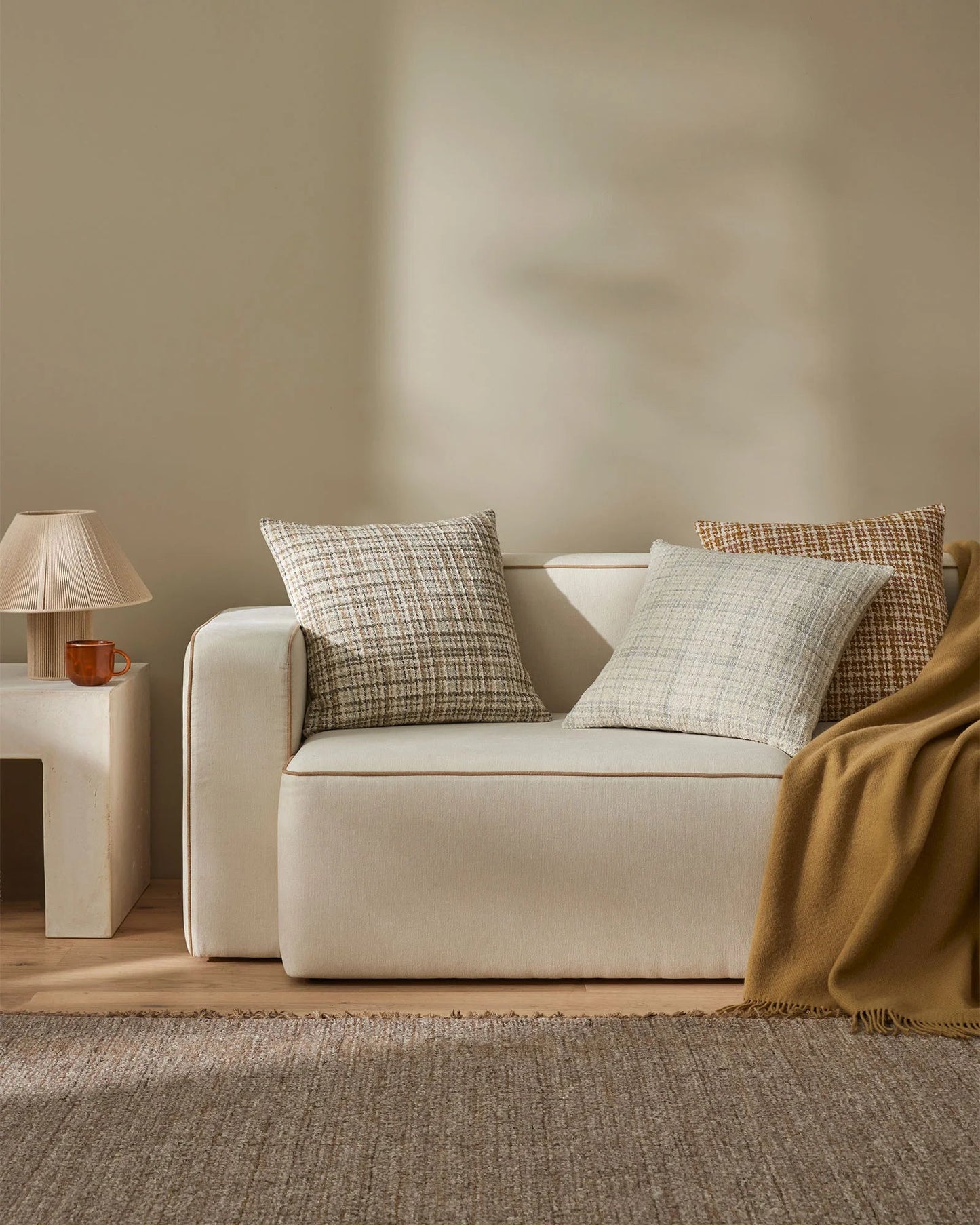 Tripoli cushion fog - 50X50cm with feather inner