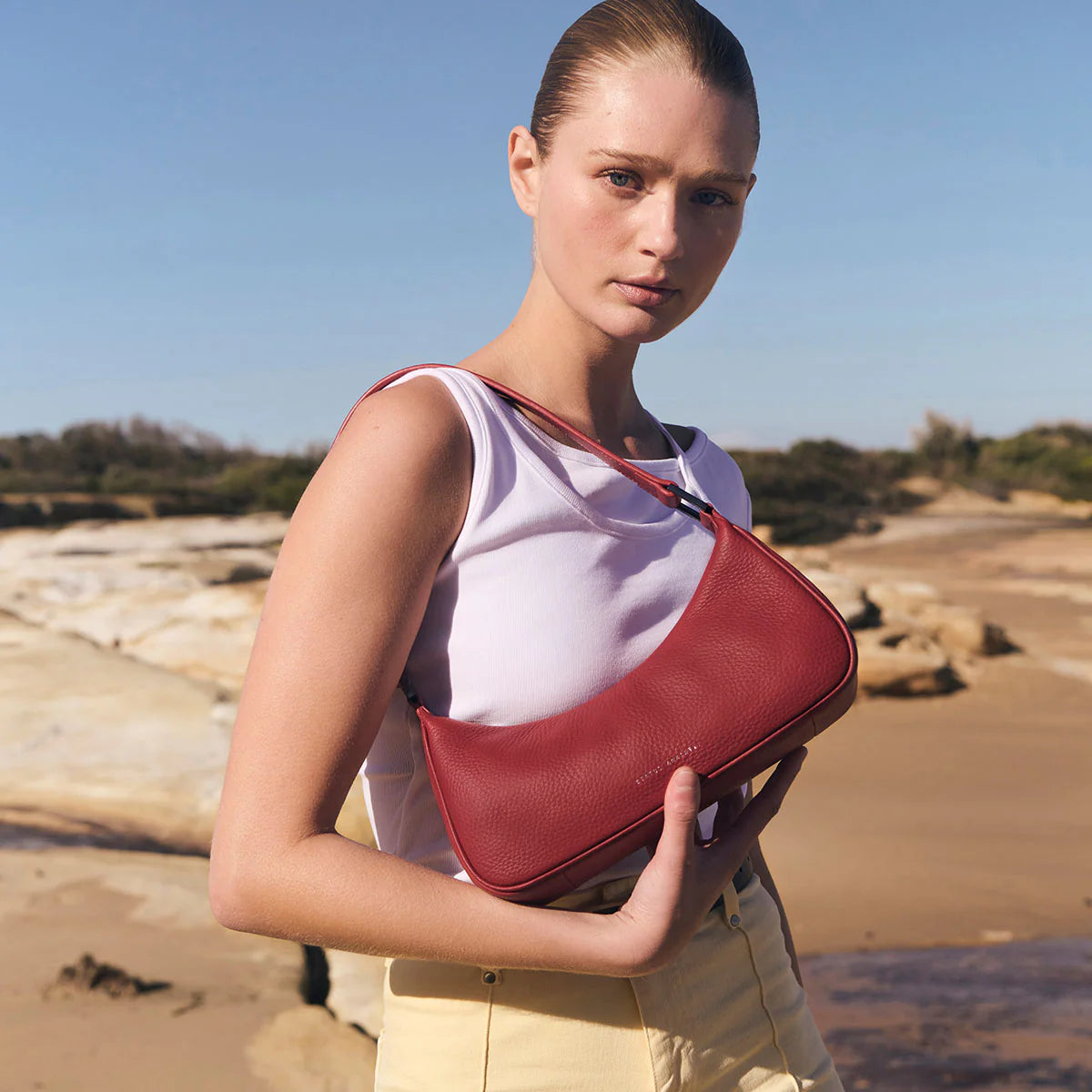 Not That Simple Bag - Rouge