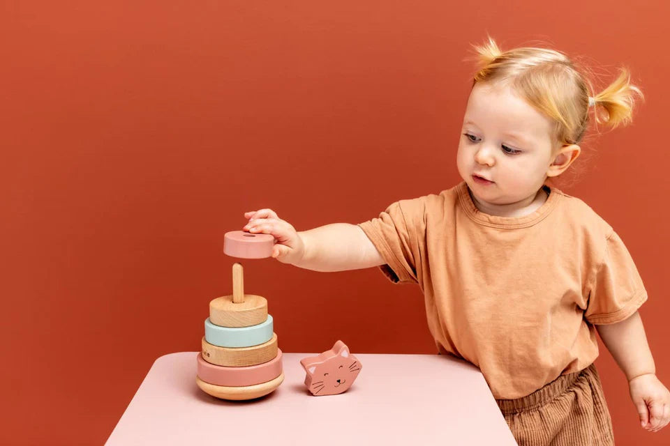 Trixie Wooden stacking toy - Mrs. Cat