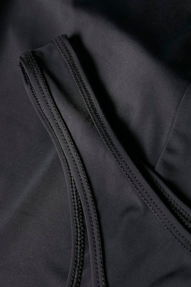 Aiper Slip - Black or Nude