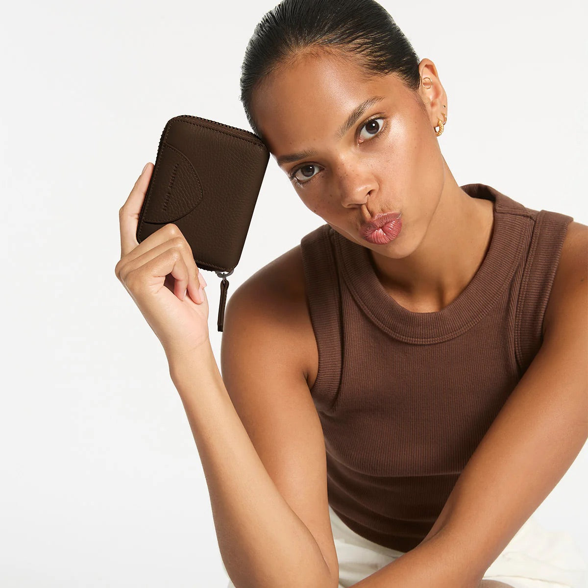 Wayward wallet