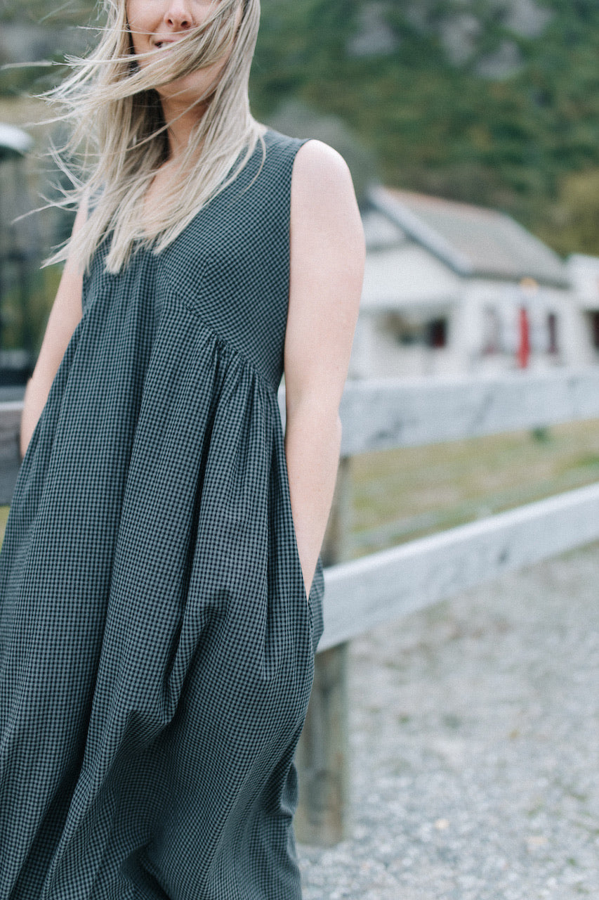 Margot dress - midnight