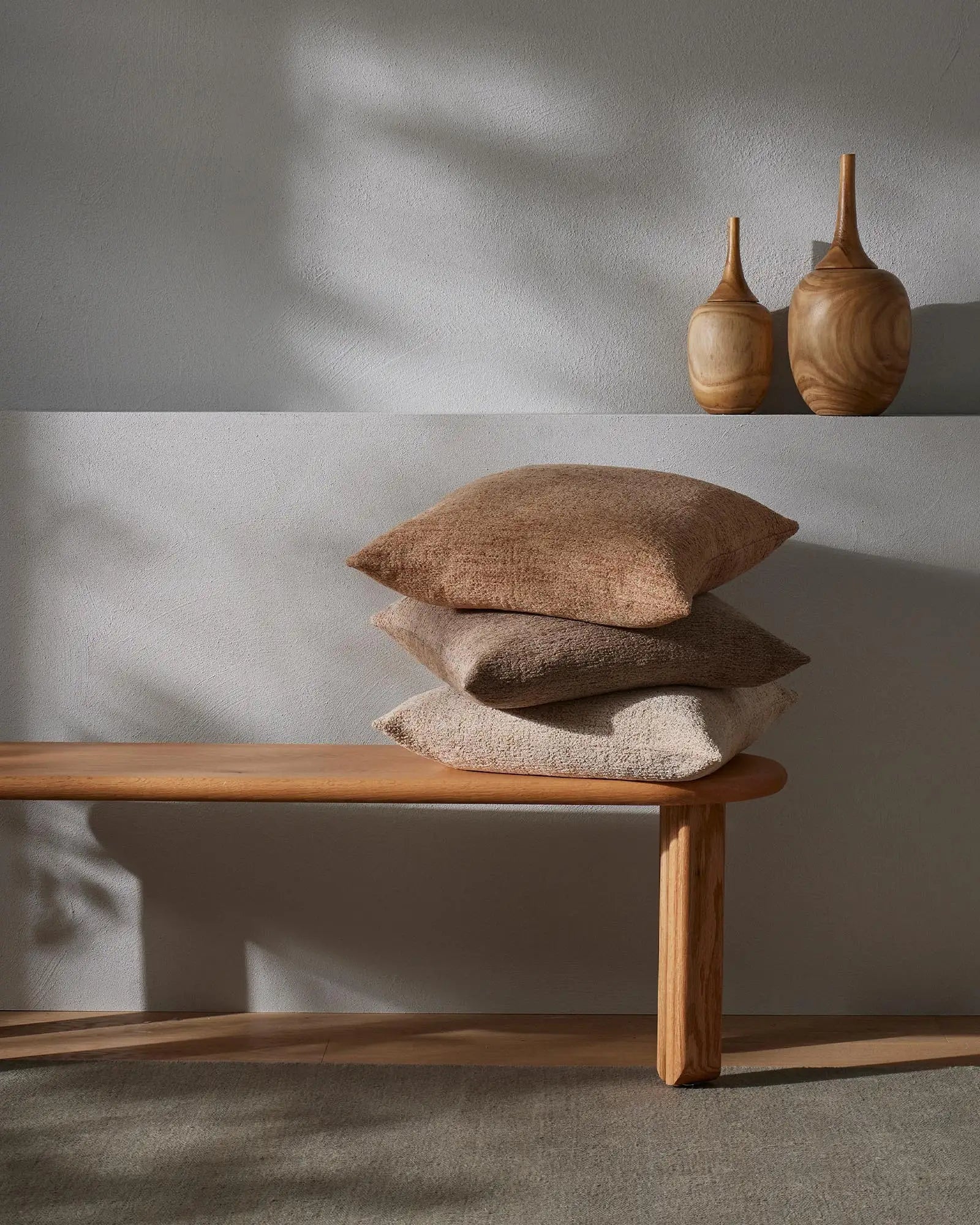 Laurent cushion chai - 50X50 with feather inner