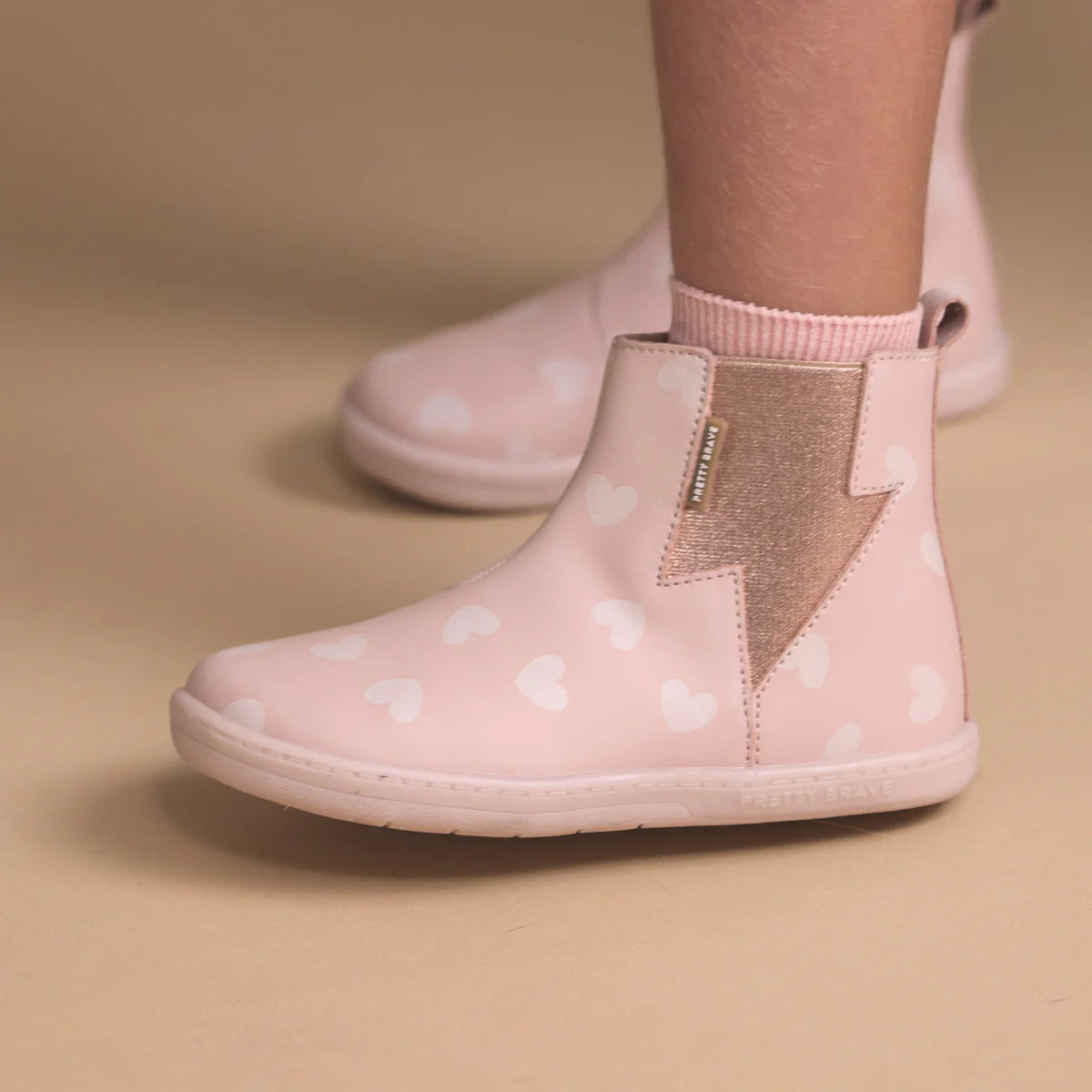 Bolt Hearts - Hearts