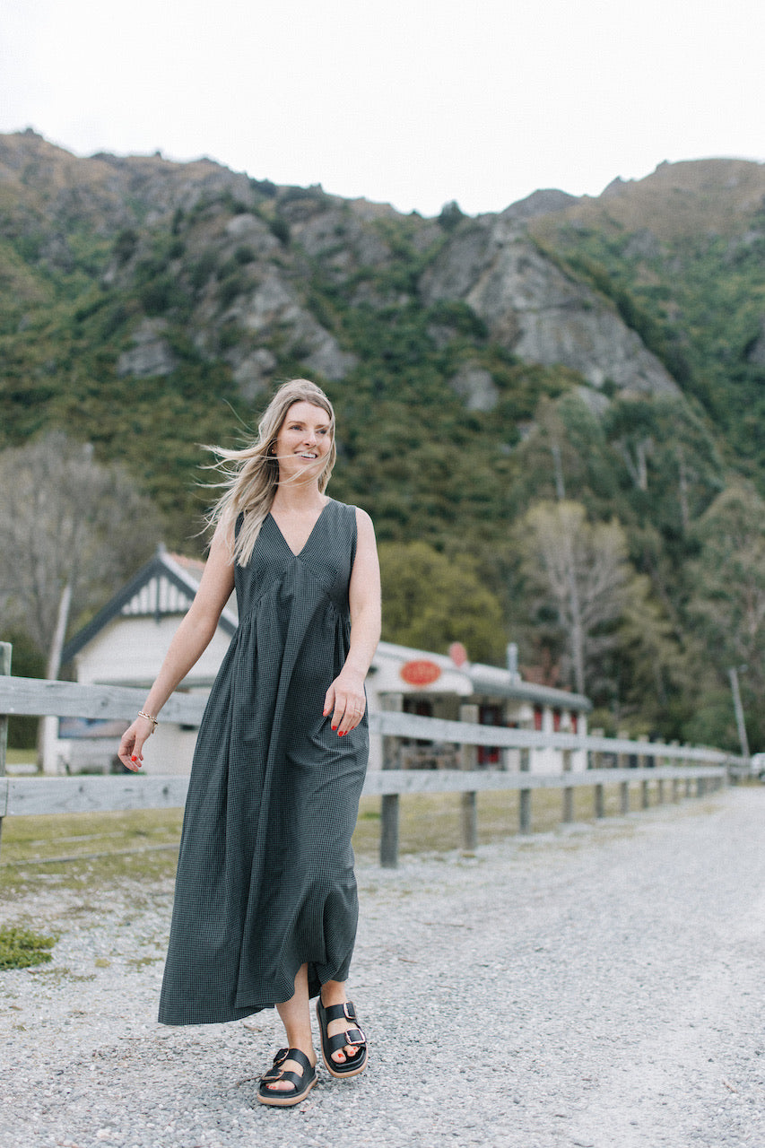 Margot dress - midnight