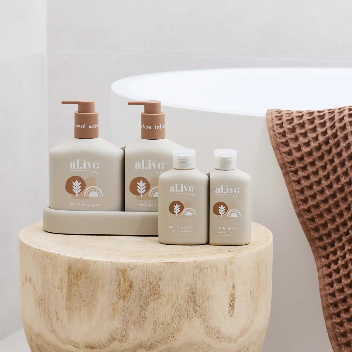 Little Traveller - Wash & Lotion Travel Set Calming oatmeal