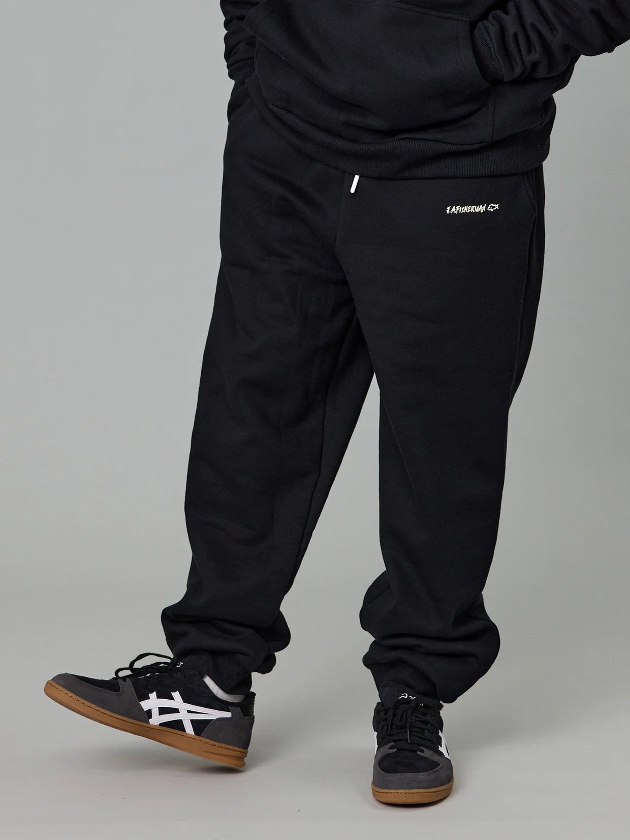J.A.FISHERMAN STEWART TRACKPANTS - BLACK