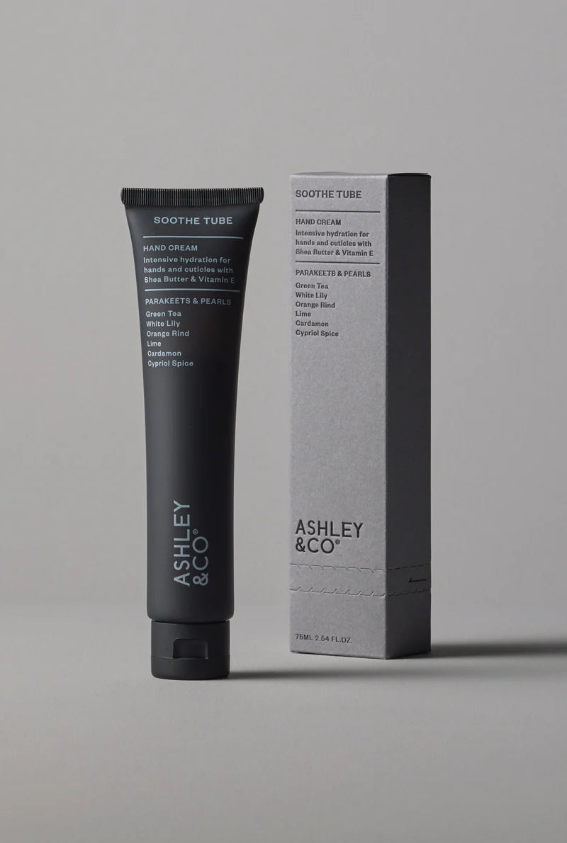 Soothe Tube Parakeets & Pearls