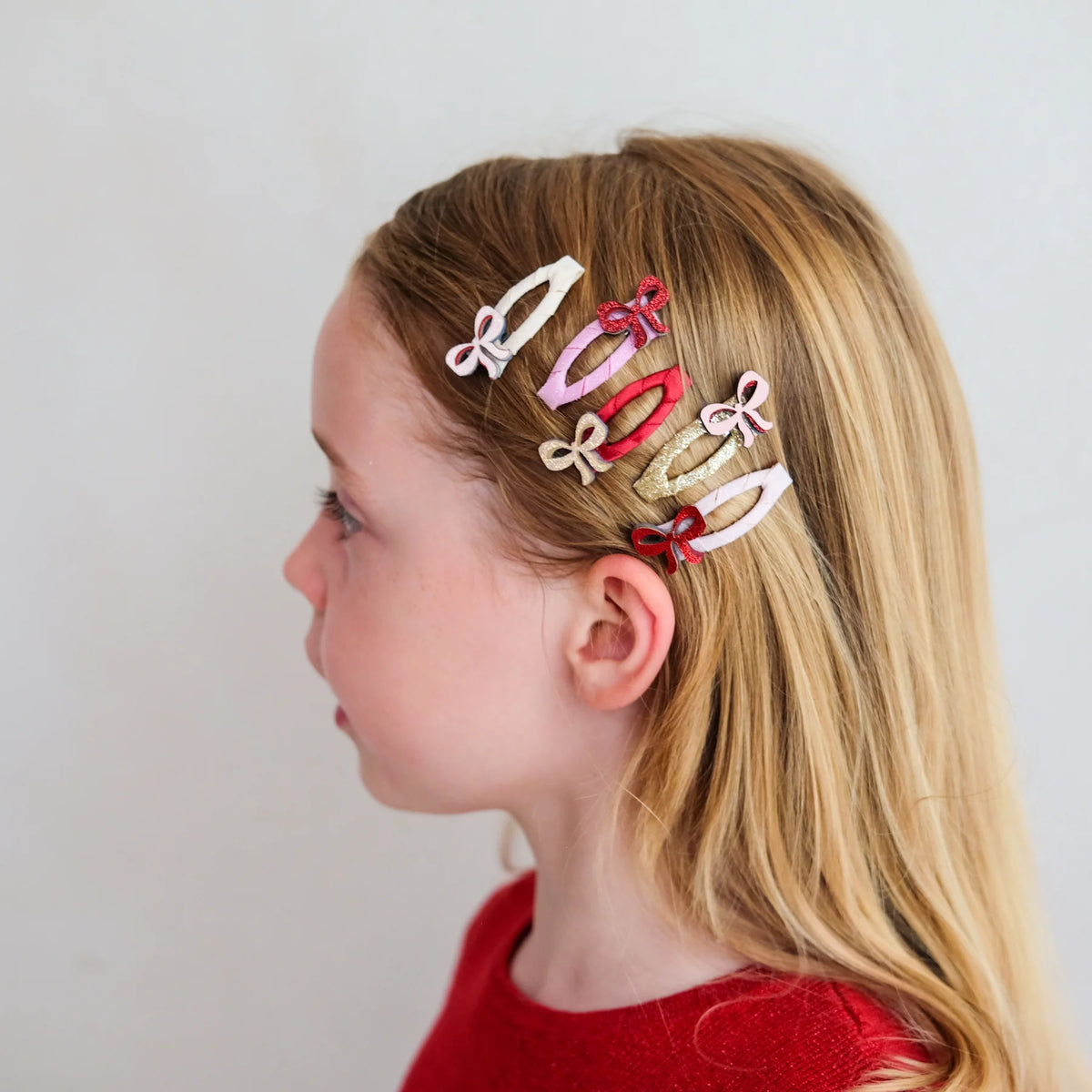 Cutesy bow mini hair clips