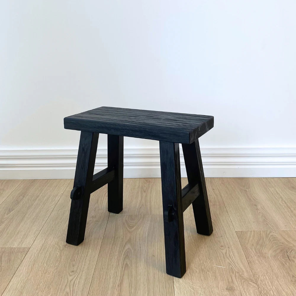 SMALL RECLAIMED WOOD BENCH- BLACK