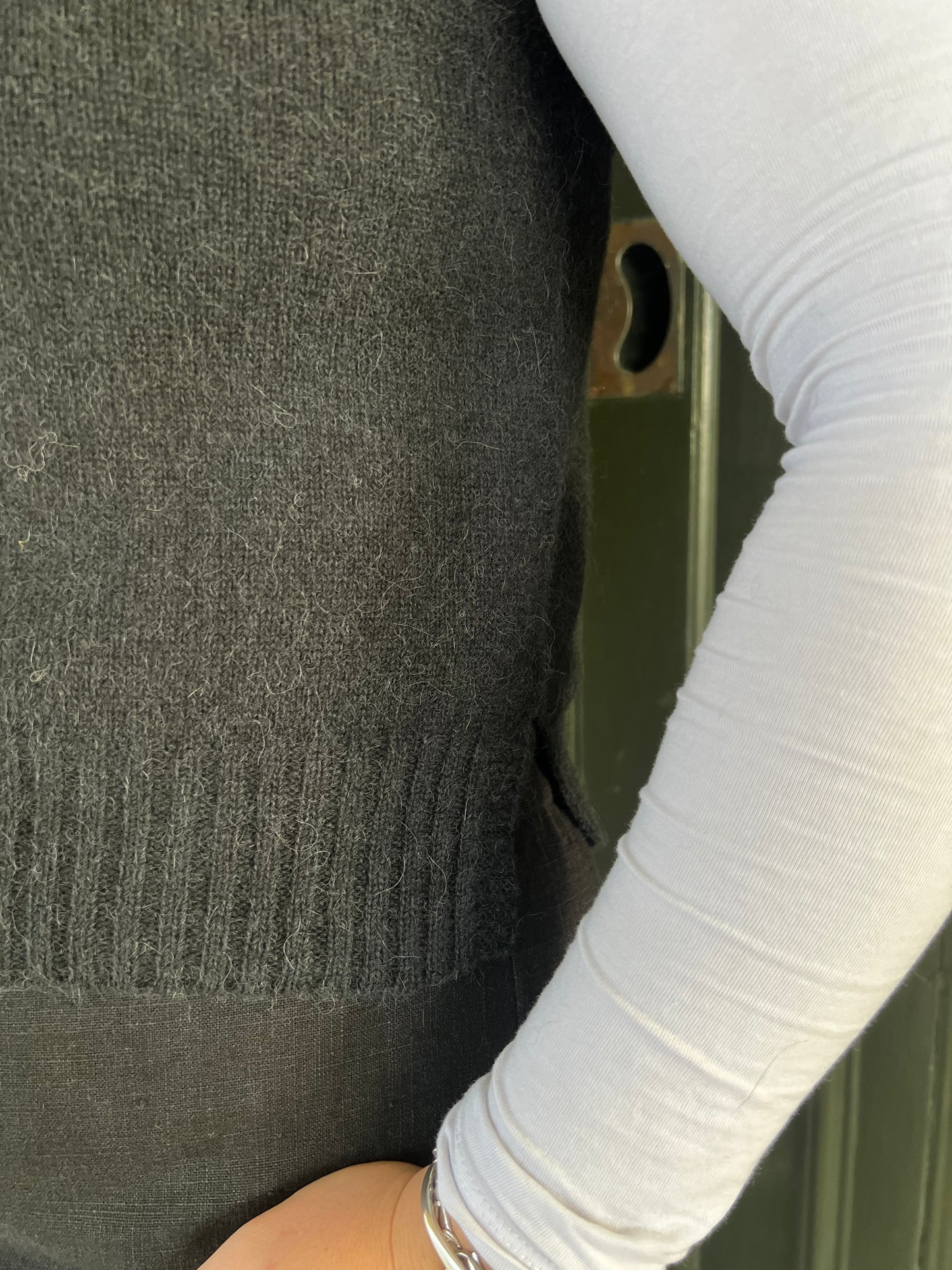 Alpaca Plain Crew Neck Vest - Slate