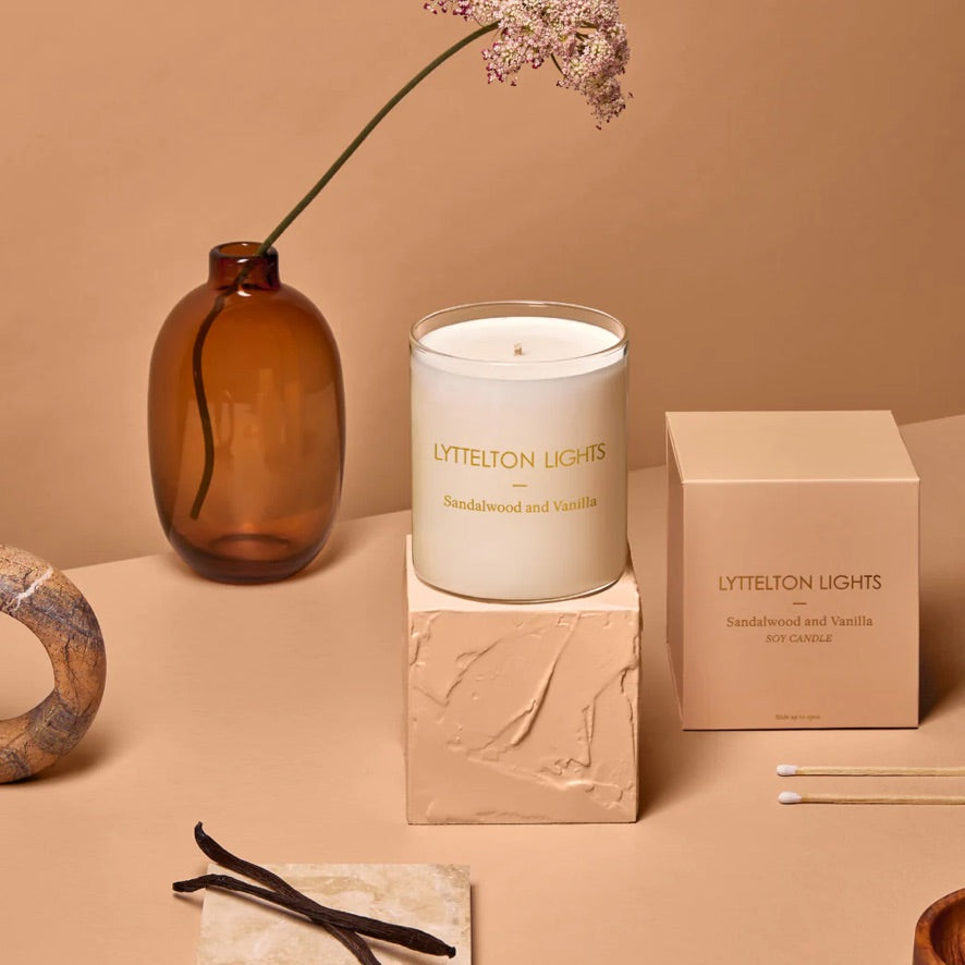 Sandalwood & Vanilla Candle Large