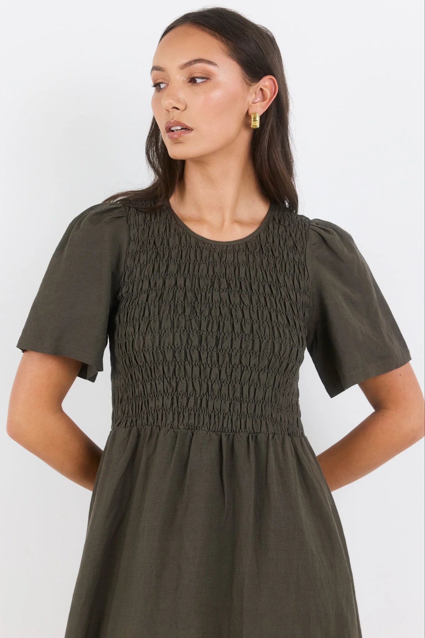 Wren Dark Olive Linen Blend SS Shirred Bodice Midi Dress