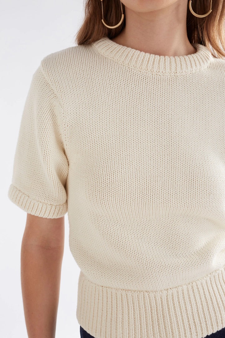 LUFT KNIT TOP - White