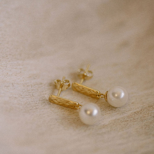 Luna Pearl Earrings - Gold