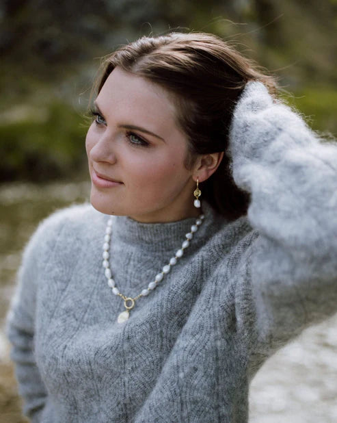 High Country W&P pearl Huggies - Gold plate