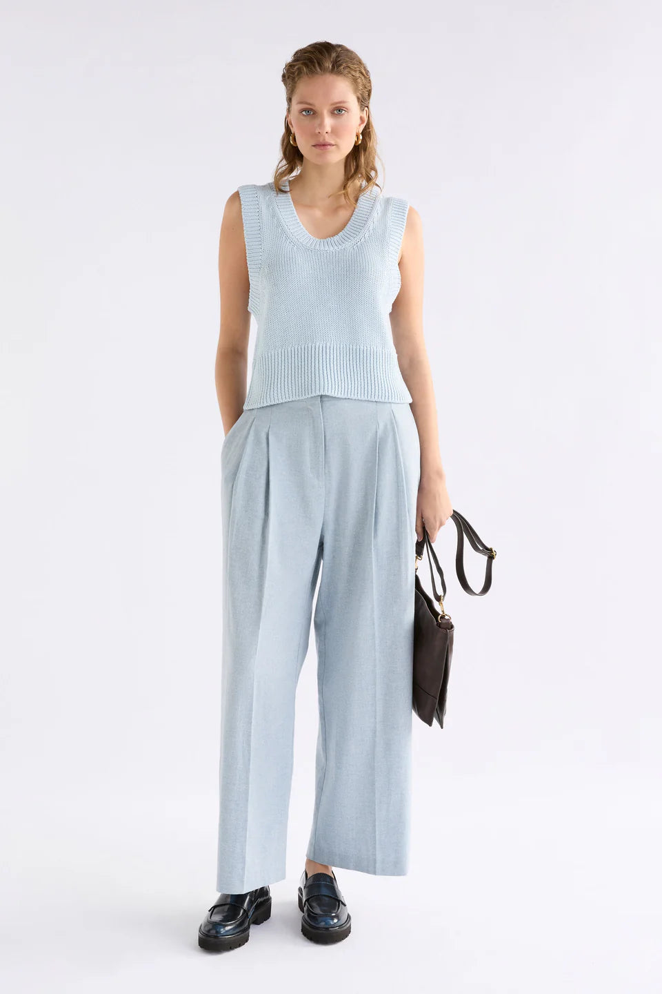 Mikkel Vest - PEARL BLUE