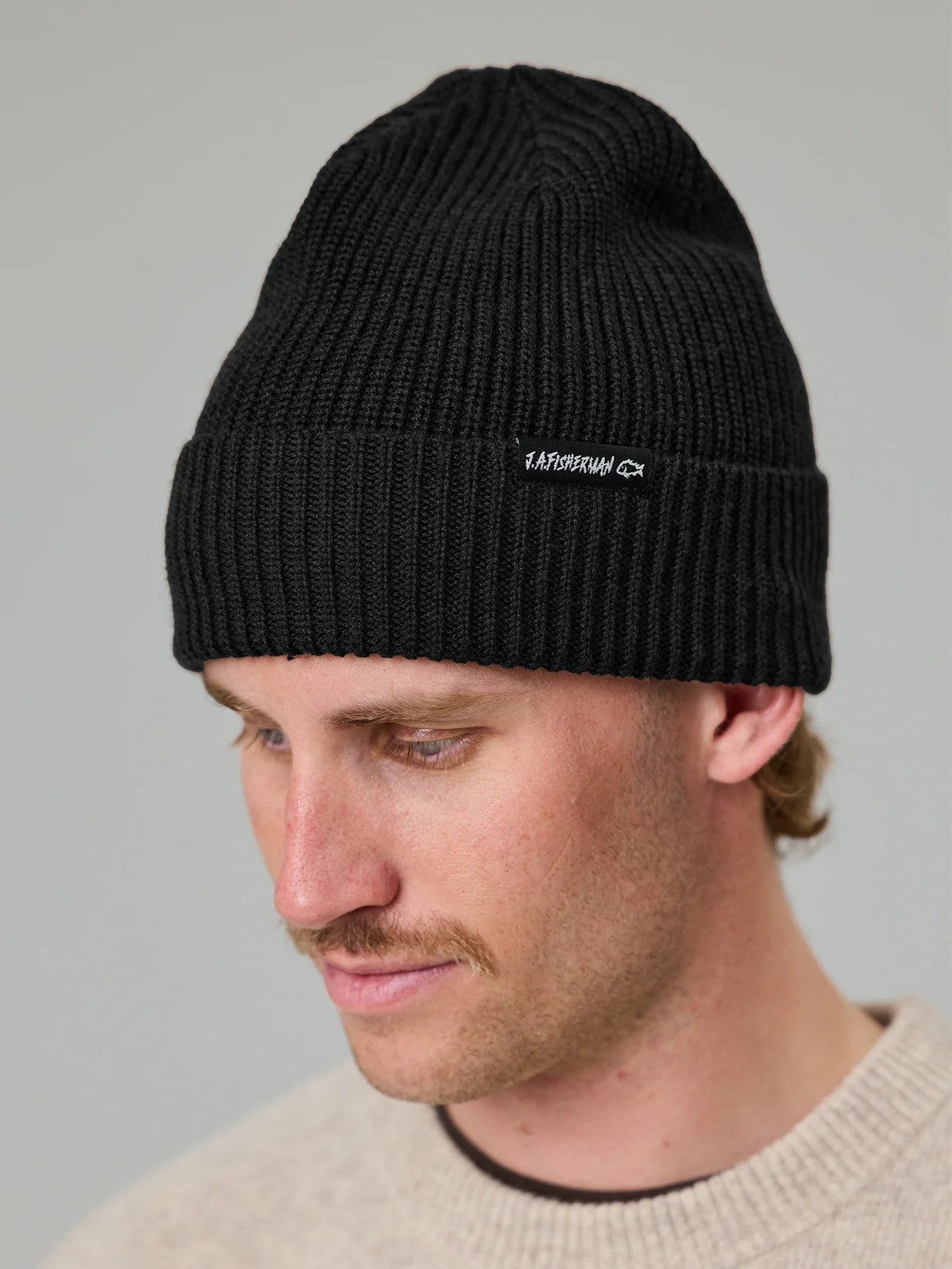 J.A.FISHERMAN BEANIE - BLACK
