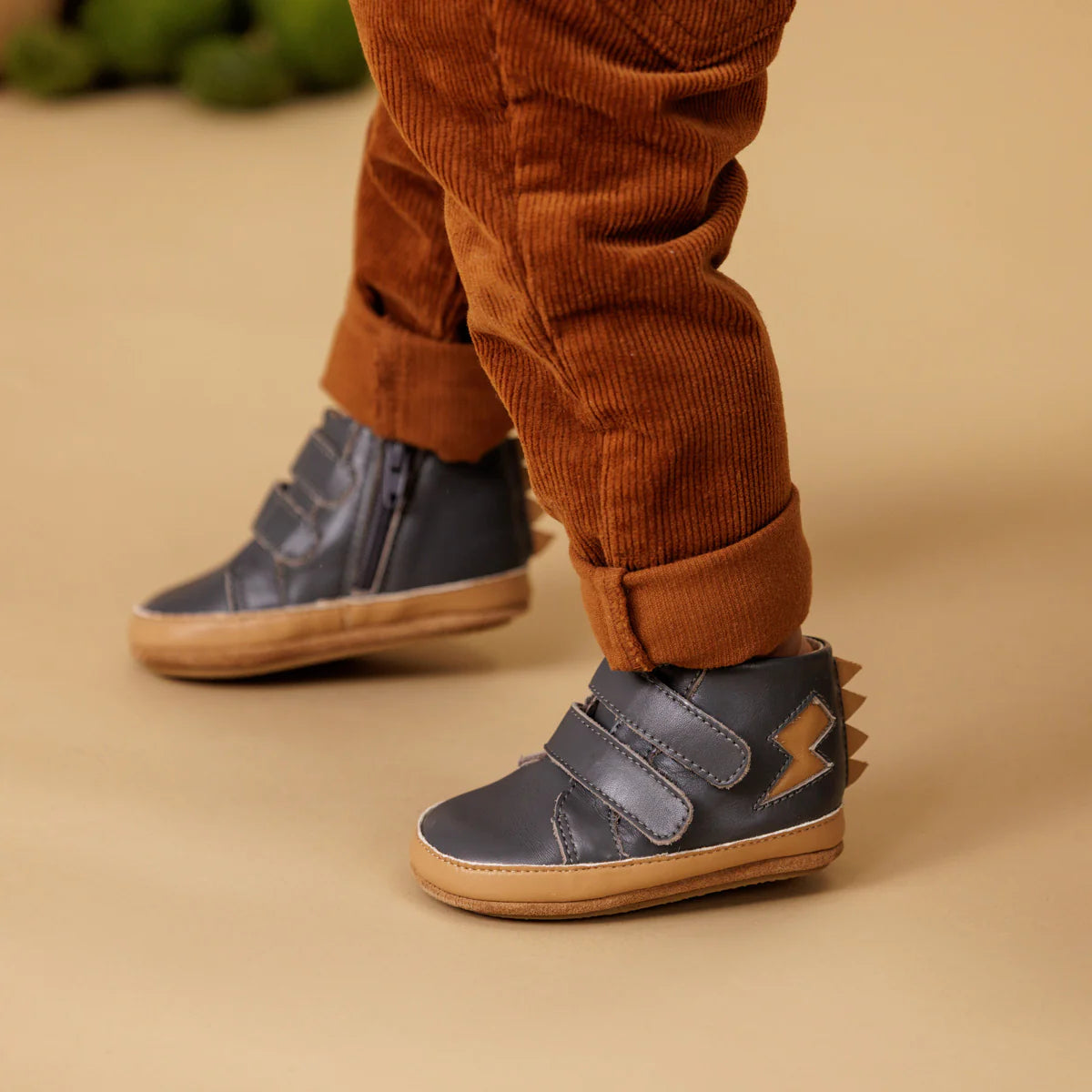 Enchanted boot - Lightning