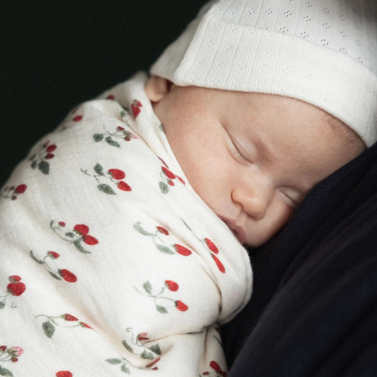 Strawberry Blush Print Muslin Wrap