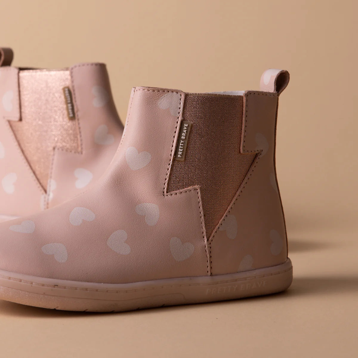 Bolt Hearts - Hearts