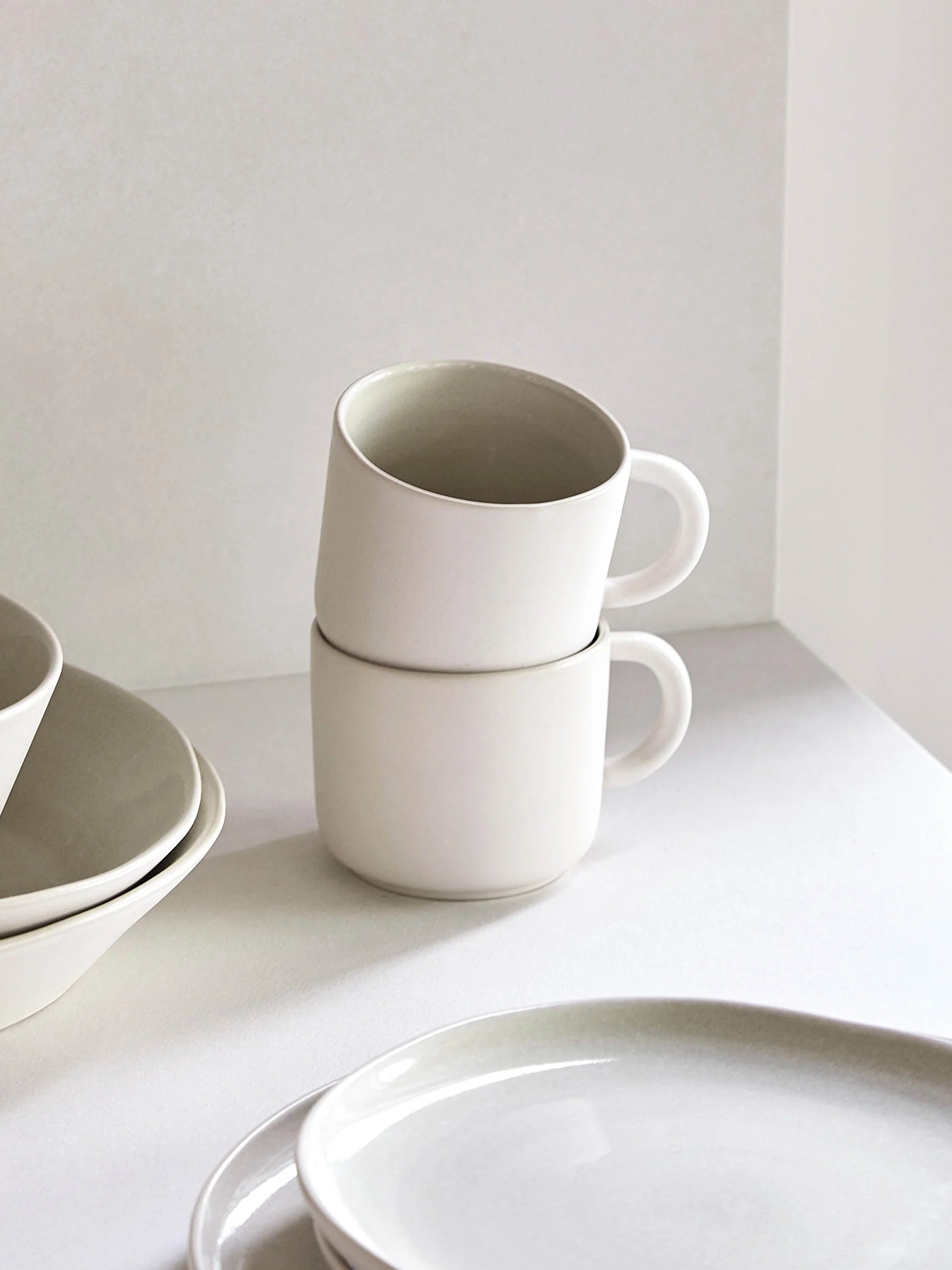 Finch Coffee Cup - White/Natural