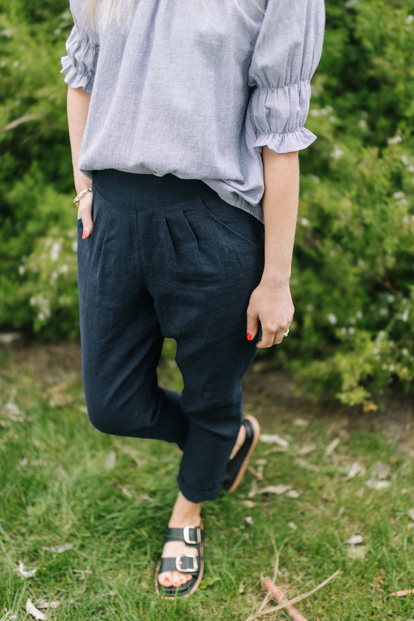 Zara pant - navy linen