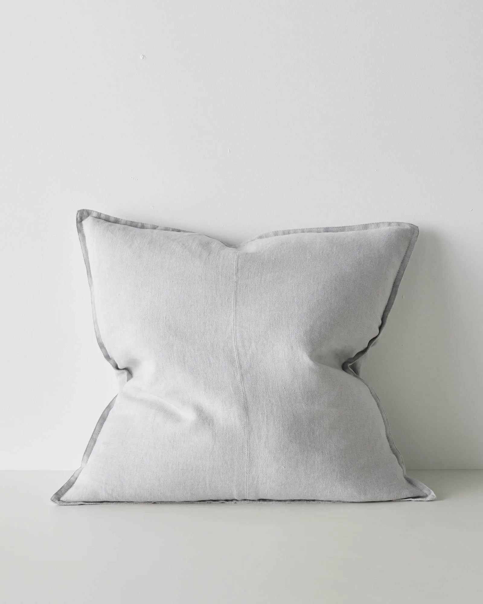 Como cushion silver - 60X60 with Feather inner