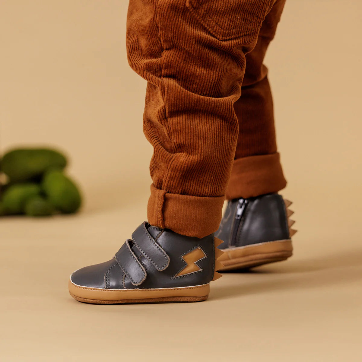 Enchanted boot - Lightning