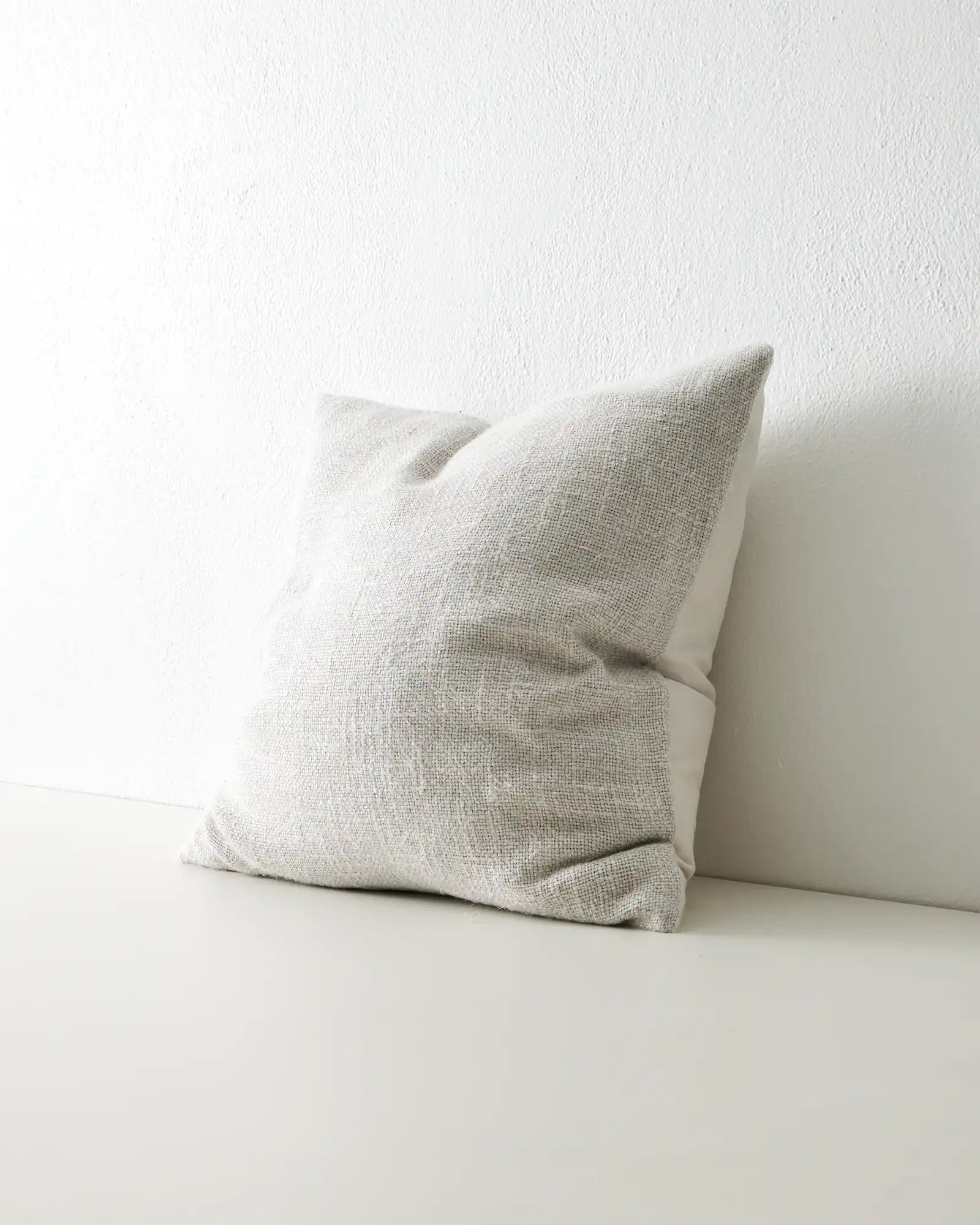 Domenica cushion glacier - 50X50cm With feather inner