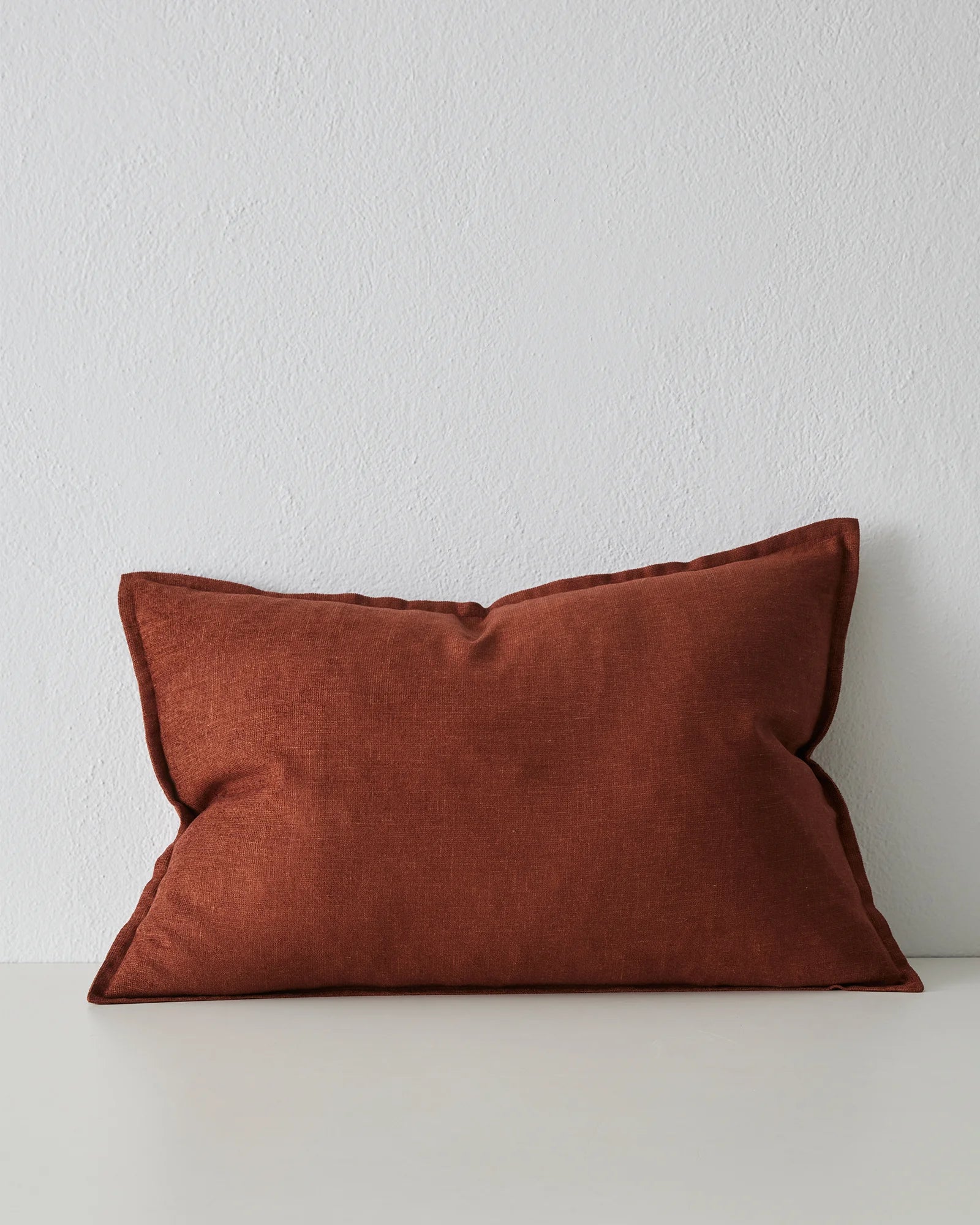 Fiore cushion rosewood - 40X60 with feather inner
