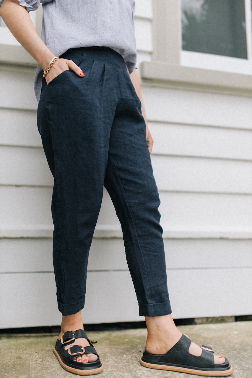 Zara pant - navy linen